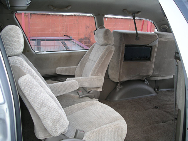 1993 Toyota Estima Emina Pictures