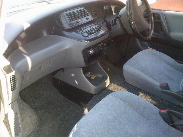 1995 Toyota Estima Emina