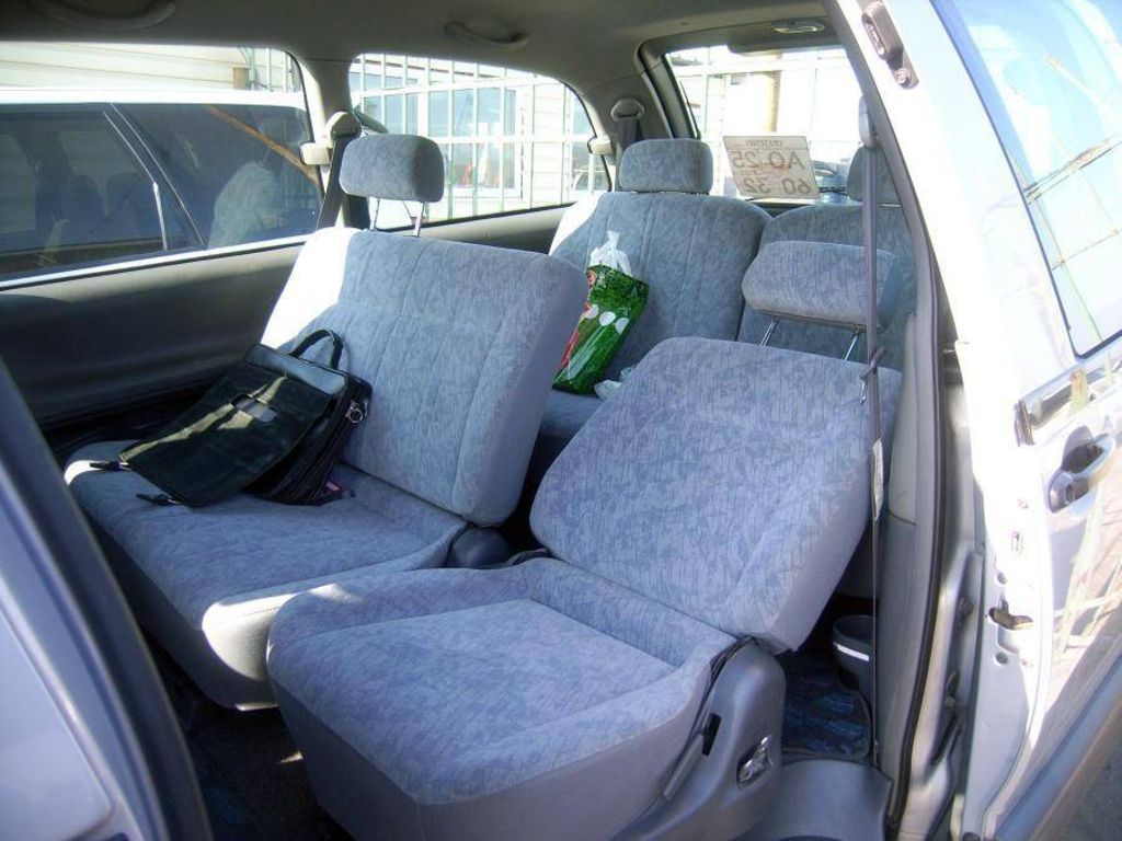 1997 Toyota Estima Emina