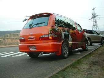 Toyota Estima Emina