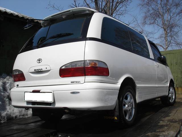 1998 Toyota Estima Emina