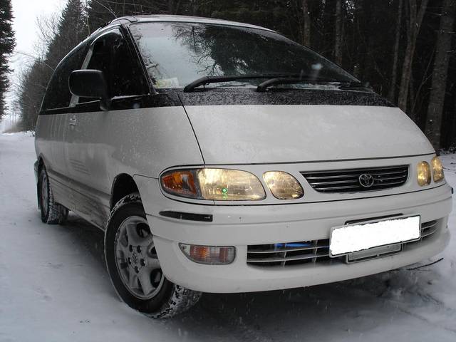 1998 Toyota Estima Emina