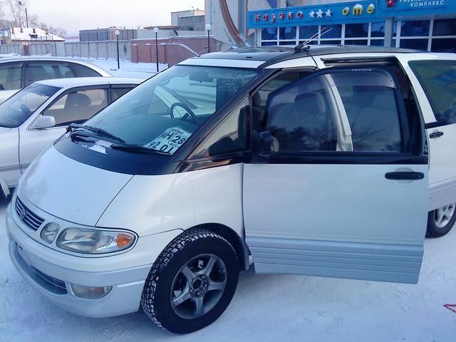 1998 Toyota Estima Emina