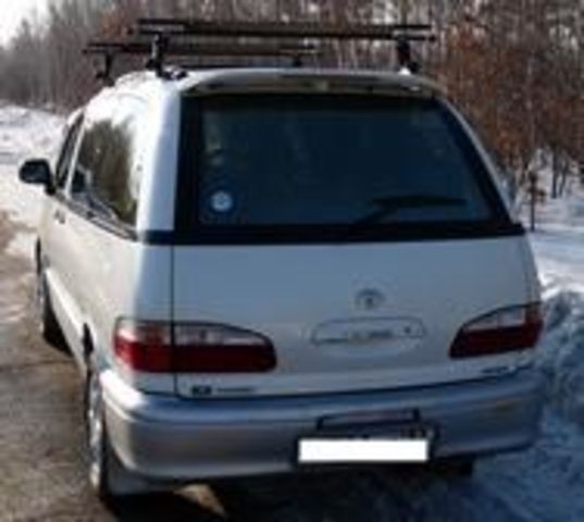 1998 Toyota Estima Emina