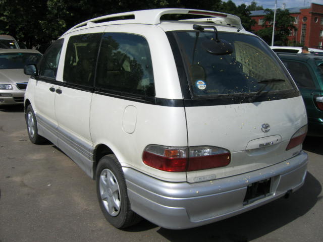 1998 Toyota Estima Emina Images
