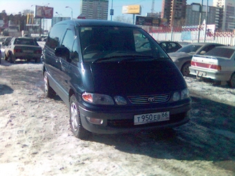 1999 Toyota Estima Emina