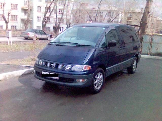 1999 Toyota Estima Emina