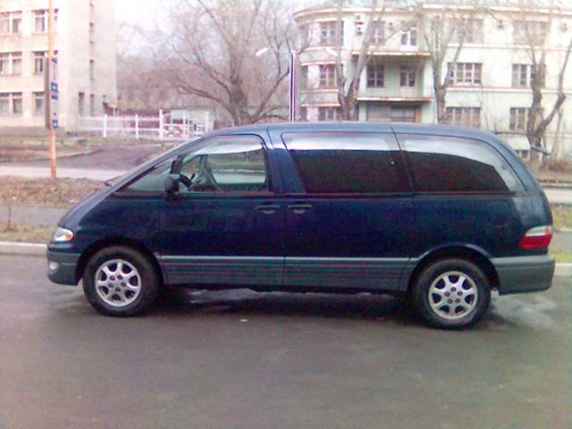 1999 Toyota Estima Emina