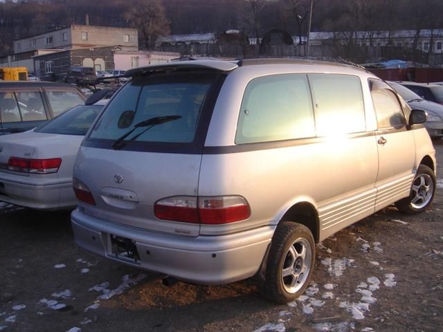 1999 Toyota Estima Emina