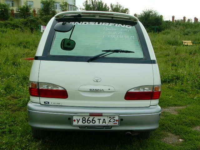 1999 Toyota Estima Emina