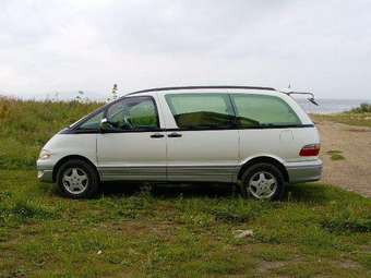 Toyota Estima Emina