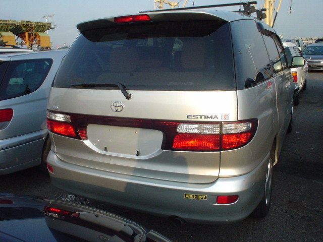 2000 Toyota Estima Emina Photos