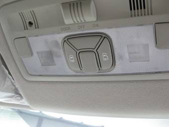2008 Toyota Estima Hybrid Pics