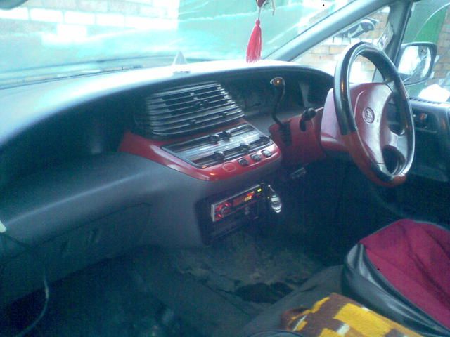 1993 Toyota Estima Lucida