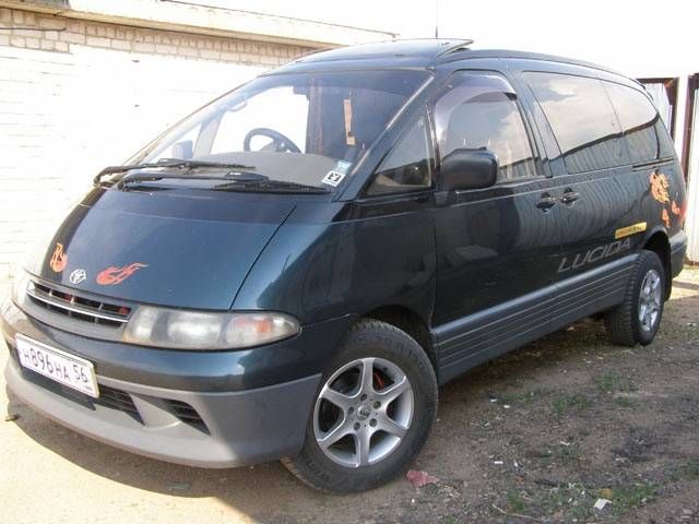 1995 Toyota Estima Lucida