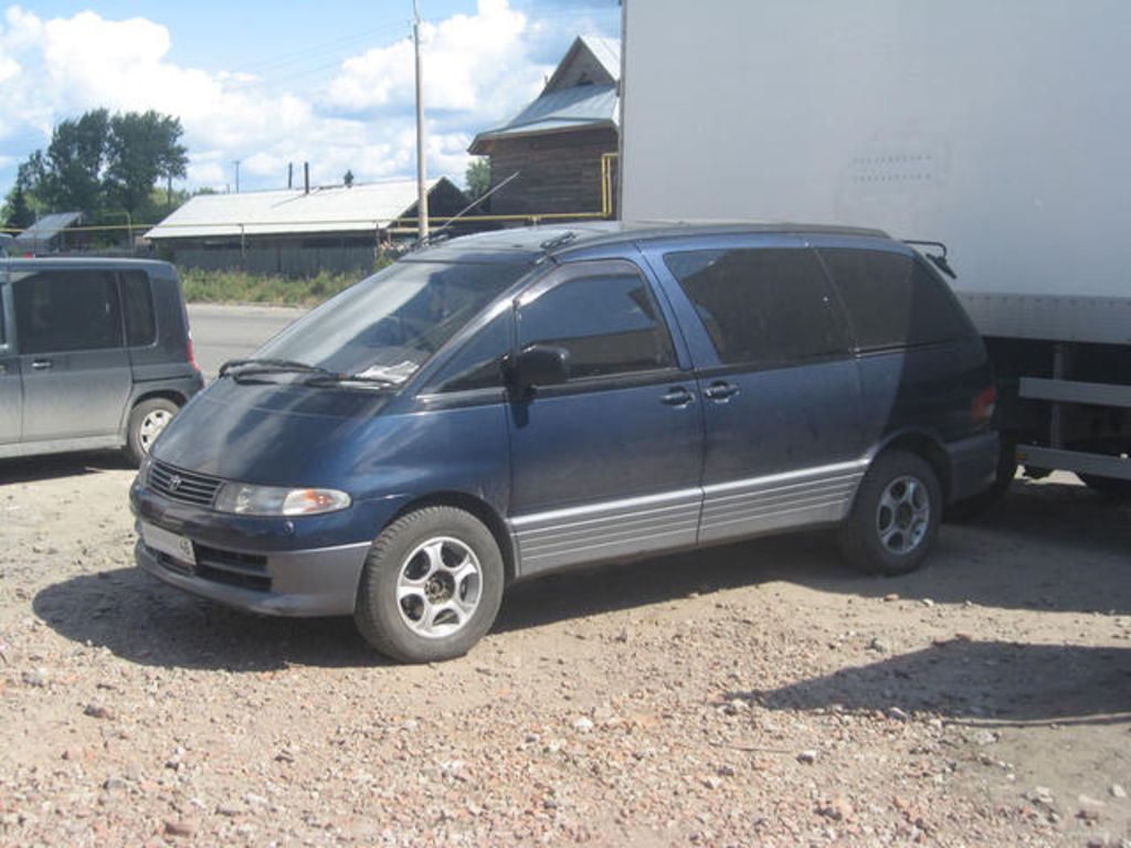 1995 Toyota Estima Lucida