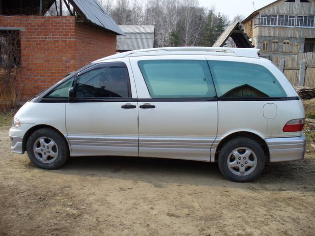 1998 Toyota Estima Lucida