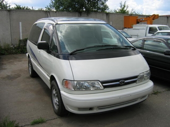 1999 Toyota Estima Lucida