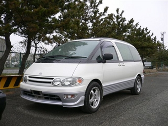 1999 Toyota Estima Lucida