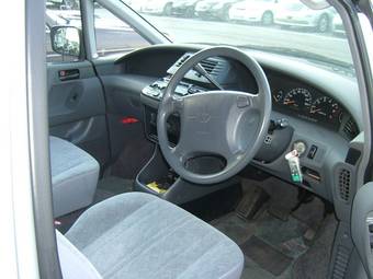 1999 Toyota Estima Lucida