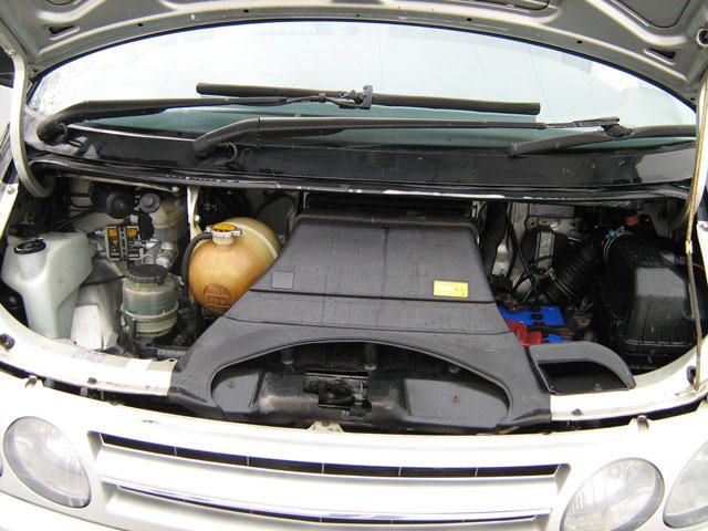 1999 Toyota Estima Lucida