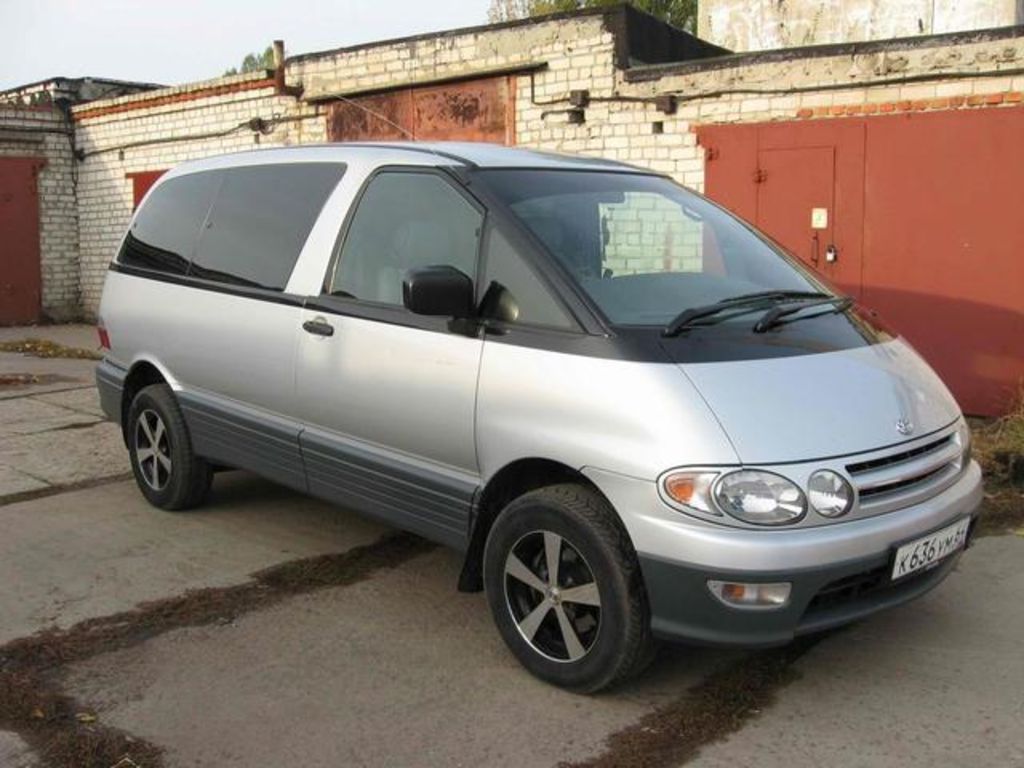 1999 Toyota Estima Lucida