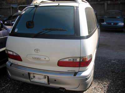 1999 Toyota Estima Lucida Photos