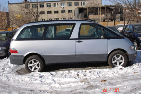 1999 Toyota Estima Lucida Wallpapers
