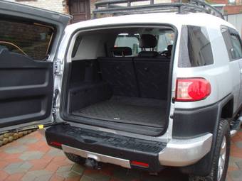 2006 Toyota FJ Cruiser Pics