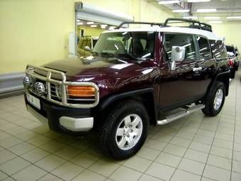 2006 Toyota FJ Cruiser Photos