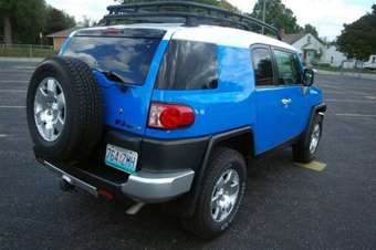 2007 Toyota FJ Cruiser Images