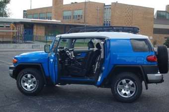 2007 Toyota FJ Cruiser Pictures