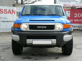 2007 Toyota FJ Cruiser Photos