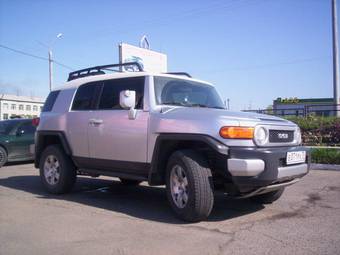 2007 Toyota FJ Cruiser Pictures