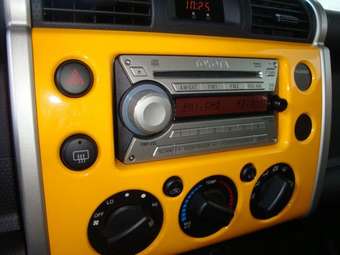 2008 Toyota FJ Cruiser Pictures