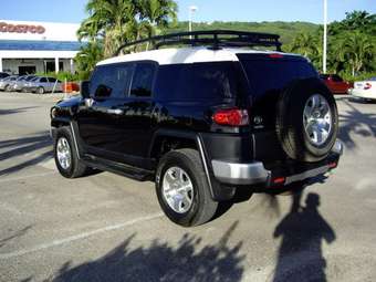 2008 Toyota FJ Cruiser Photos