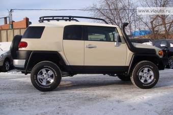 2008 Toyota FJ Cruiser Pictures