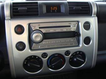 2008 Toyota FJ Cruiser Photos