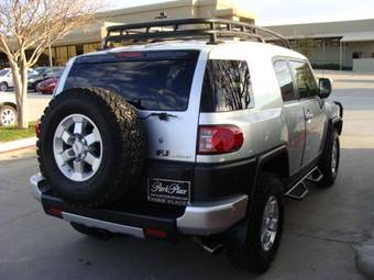 2008 Toyota FJ Cruiser Photos