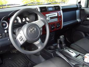 2008 Toyota FJ Cruiser Images