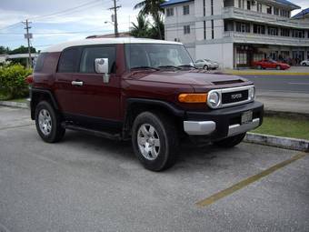 2008 Toyota FJ Cruiser Pictures