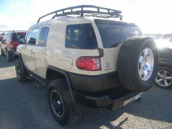 2008 Toyota FJ Cruiser Pictures