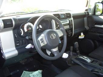 2008 Toyota FJ Cruiser Pictures