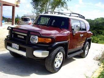 2008 Toyota FJ Cruiser Images