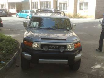 2009 Toyota FJ Cruiser Images