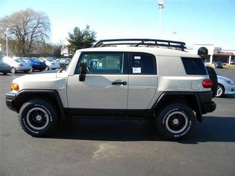 2009 Toyota FJ Cruiser Photos