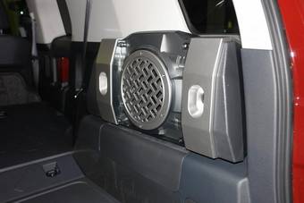 2010 Toyota FJ Cruiser Pictures