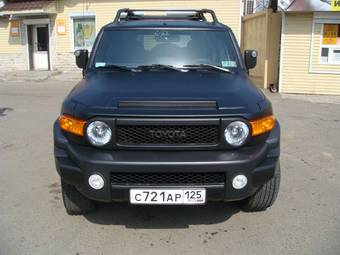 2010 Toyota FJ Cruiser Photos
