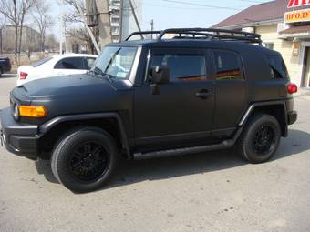 2010 Toyota FJ Cruiser Photos