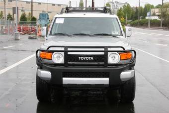 2010 Toyota FJ Cruiser Pictures